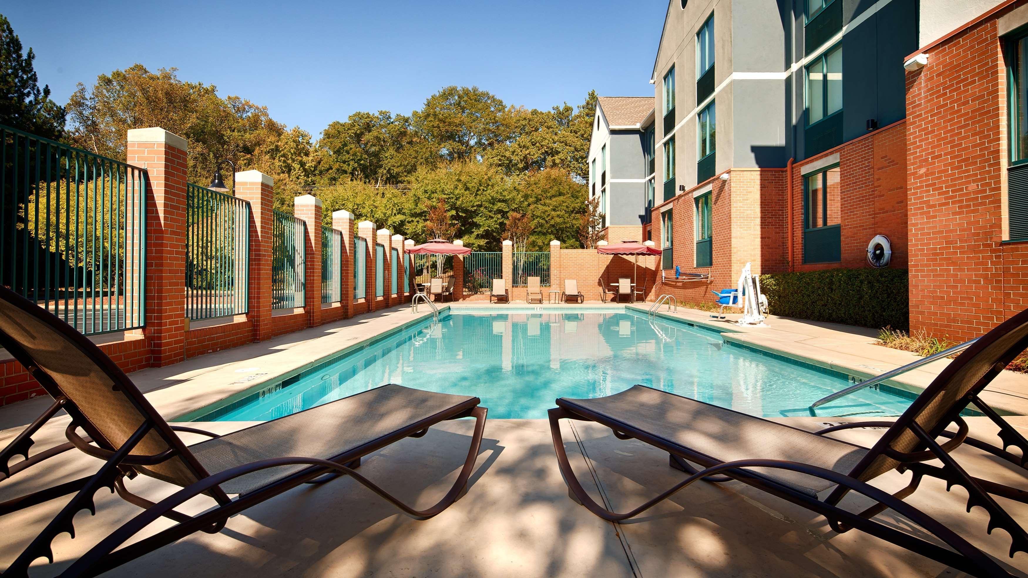 Best Western Plus Roswell/Alpharetta Buitenkant foto