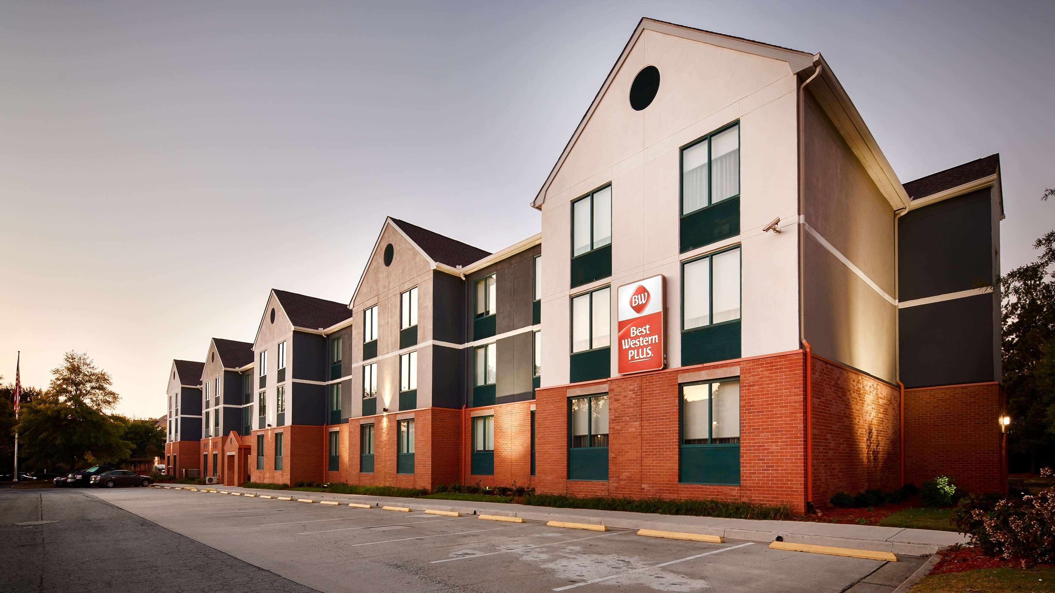 Best Western Plus Roswell/Alpharetta Buitenkant foto